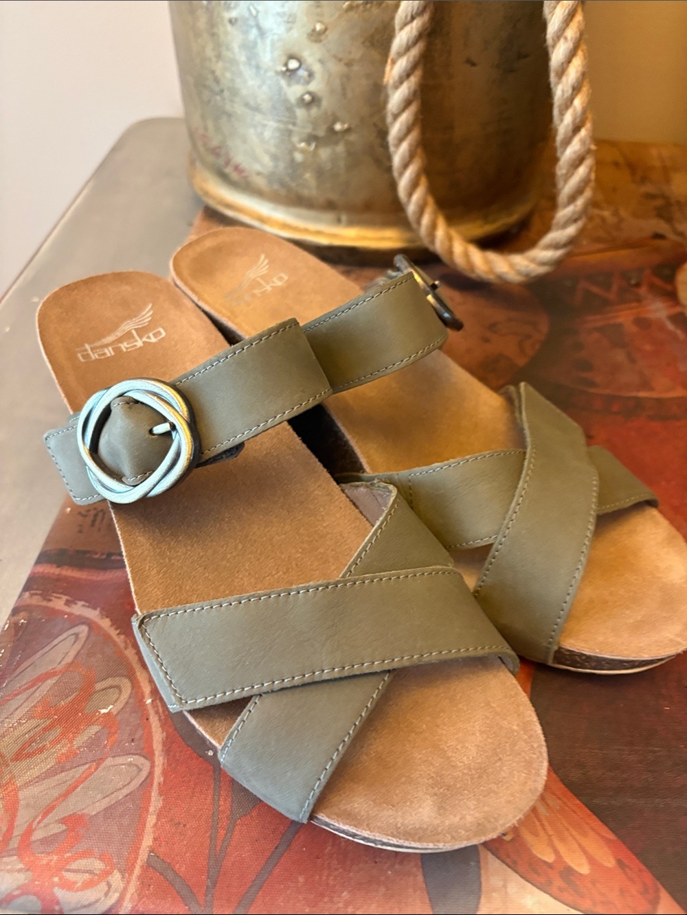 NWOT Dansko Susie Sandals Army Green Open Toe Double Strap Wedge EU39/US 8.5-9 - Picture 11 of 14